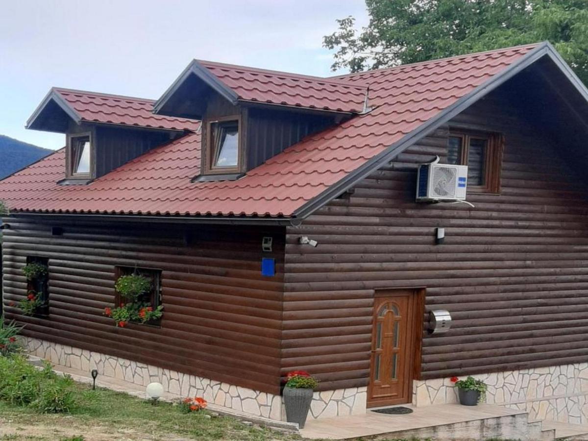 הוילה אוטוצאץ Matan House מראה חיצוני תמונה